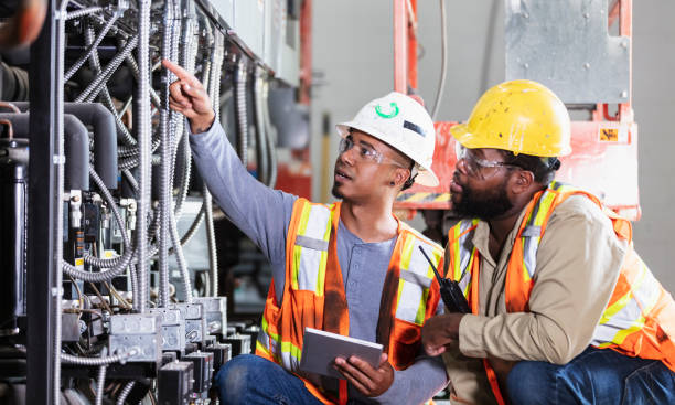 Best Electrical Contractors for Businesses  in Santa Ana, CA