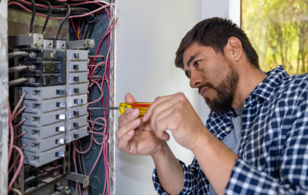 Best Emergency Electrical Repair  in Santa Ana, CA